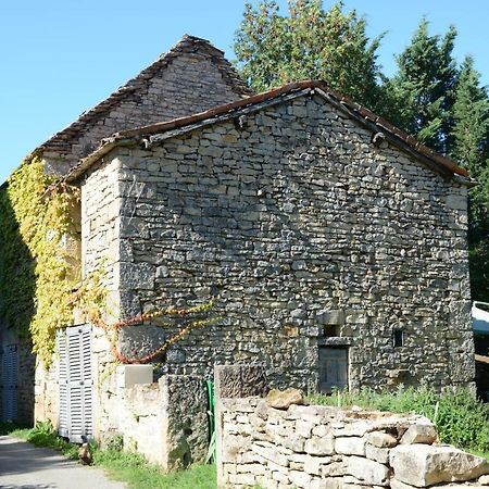 Le Moulin A Huile Bed & Breakfast Vailhourles Ngoại thất bức ảnh