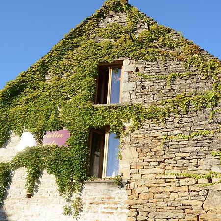 Le Moulin A Huile Bed & Breakfast Vailhourles Ngoại thất bức ảnh